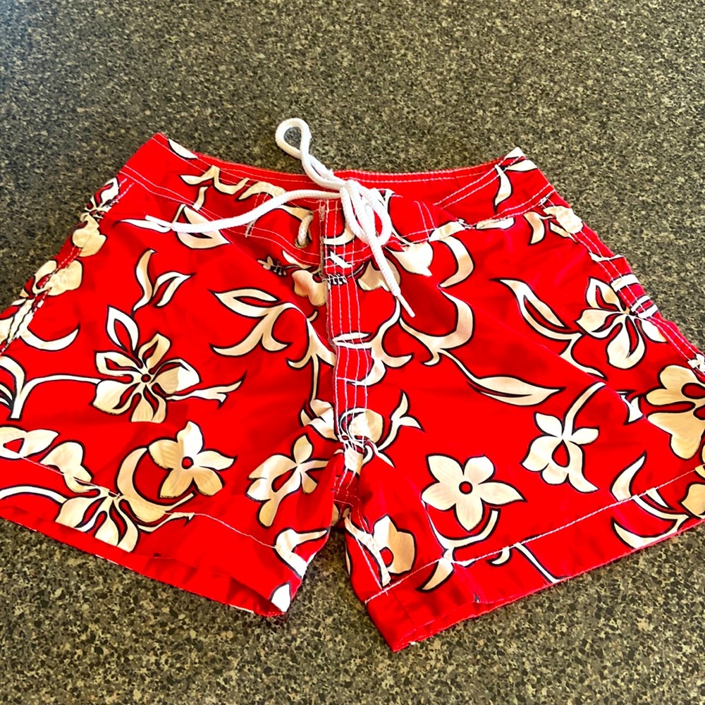 Hawaiian reversible shorts